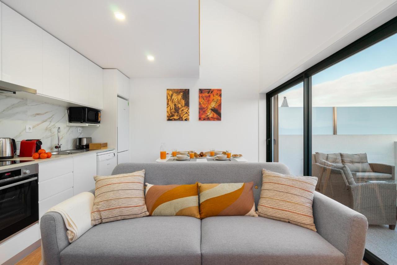 Whome Riverside View Premium Apartment W/ Ac & Terrace Porto Zewnętrze zdjęcie